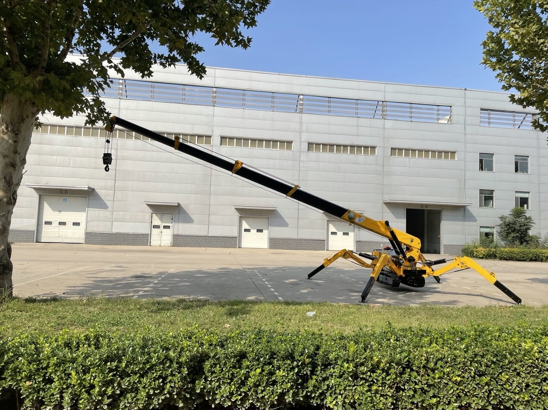 8 Tons Max Working Radius 19.5m Lifting Capacity 0-75 Degree Working Range Crane